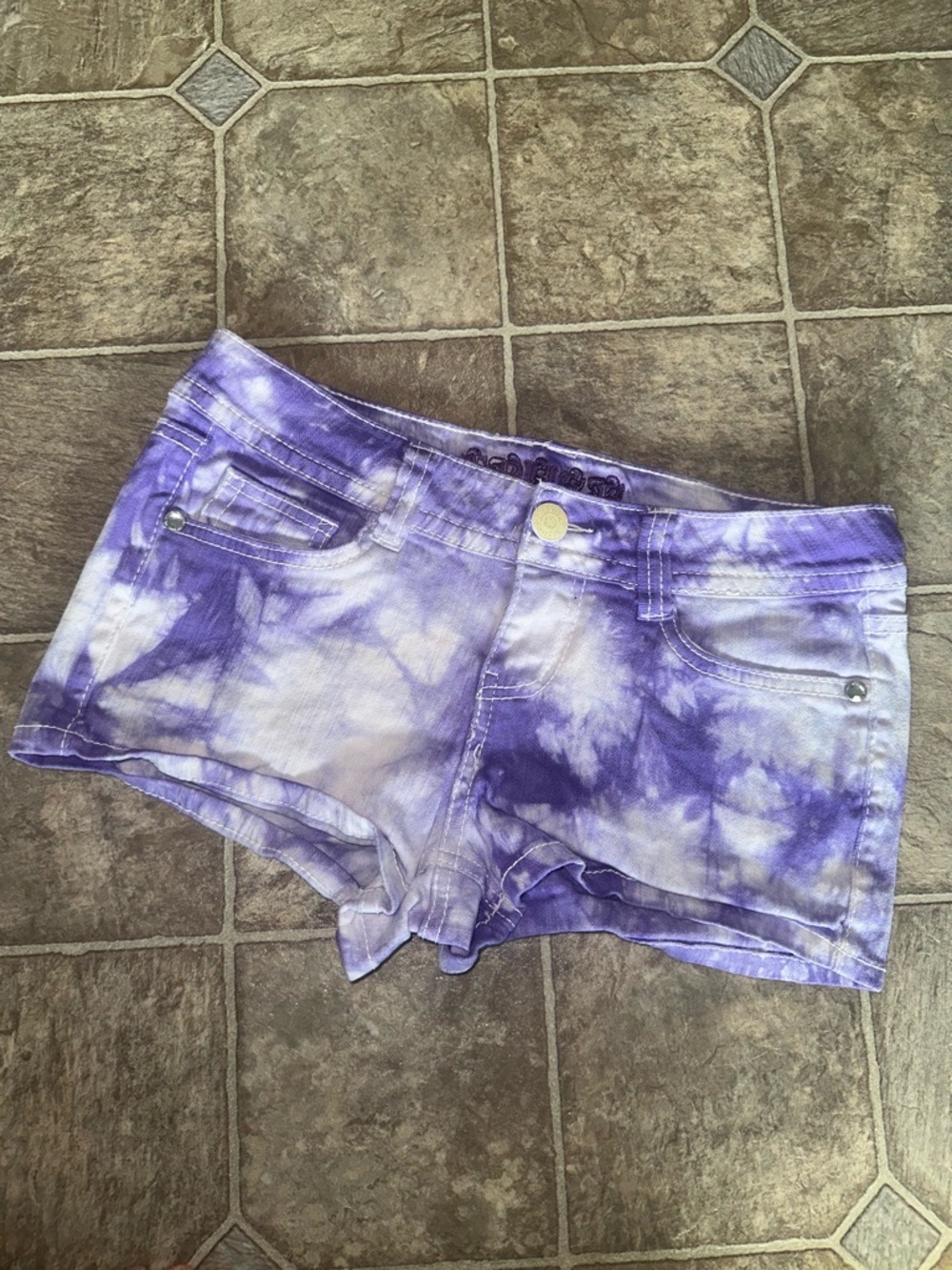 Truce White/Purple Tie Dye Denim Shorts Size 5 Y2K Style